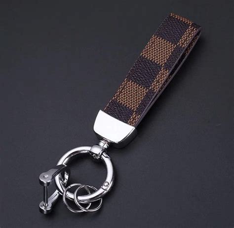 louis vuitton sleutelhanger hanger|louis vuitton keychain.